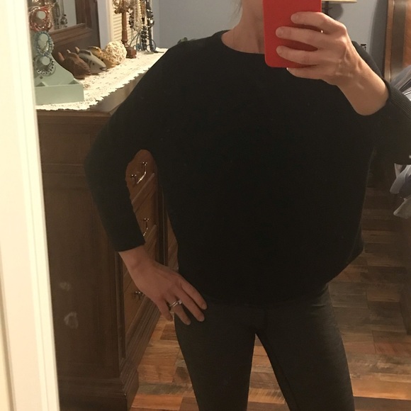 Sweet Romeo Sweater - Picture 3 of 8